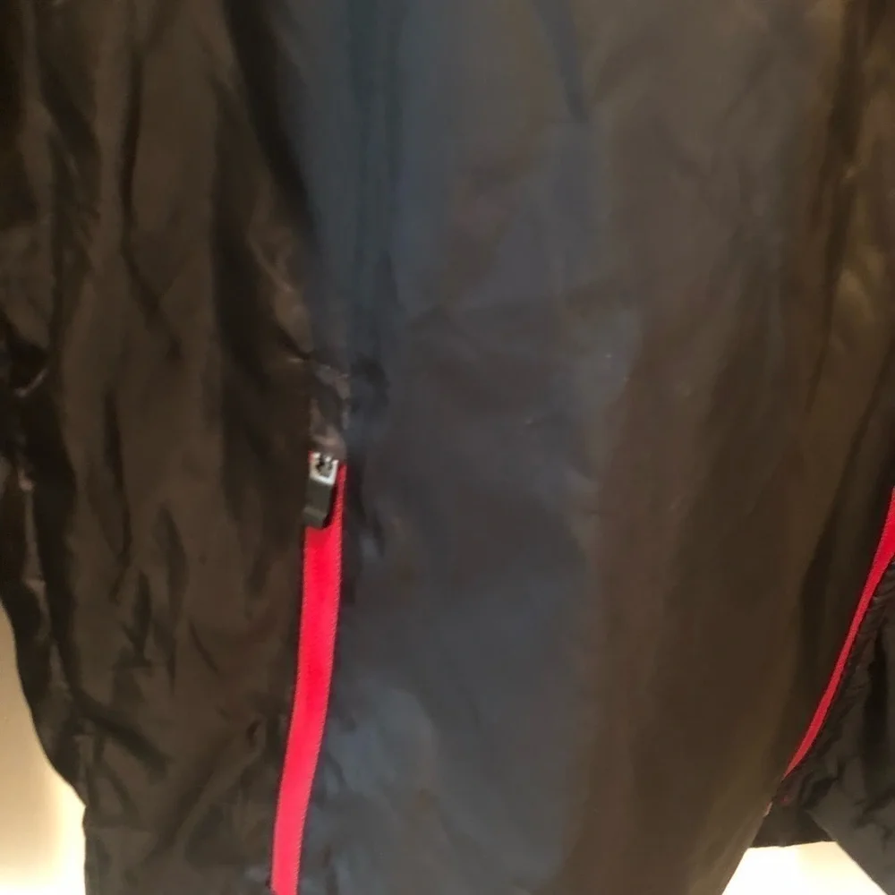 Atlanta Falcons NFL Team Apparel Zip Up Hoodie Windbreaker SZ. M Black Red Mens